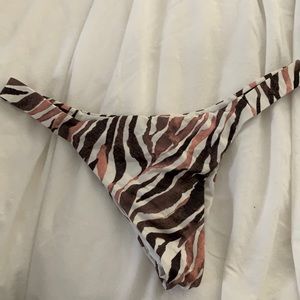 Frankies bikinis bottom